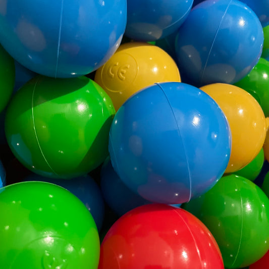 Kulki do basenu BubbleHuggle – 100 sztuk w kolorach czerwonym, niebieskim, zielonym, żółtym